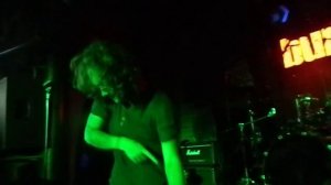 Есть такой танец - ДЖИГА :D