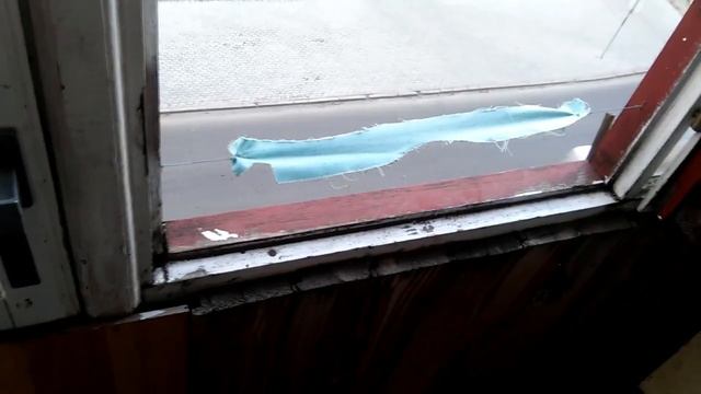 Простой и эффективный СПОСОБ ЗАЩИТЫ ОТ ГОЛУБЕЙ на балконе смотреть онлайн