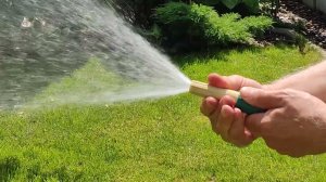 Работа наконечника для полива Raco 4255-55/381C