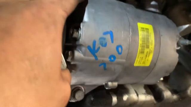 Ford Transit Connect A/C Compressor Replacement (No A/C) смотреть онлайн