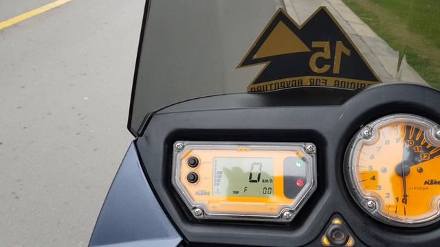 KTM 990 Adventure ABS смотреть онлайн