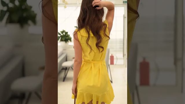 11655 желтый Желтое мини платье на запах смотреть онлайн