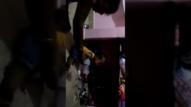 My son prabanjan shows hou to use nebulizer смотреть онлайн