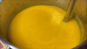 Тыквенный крем-суп с креветками, такой суп вы ещё не пробовали.