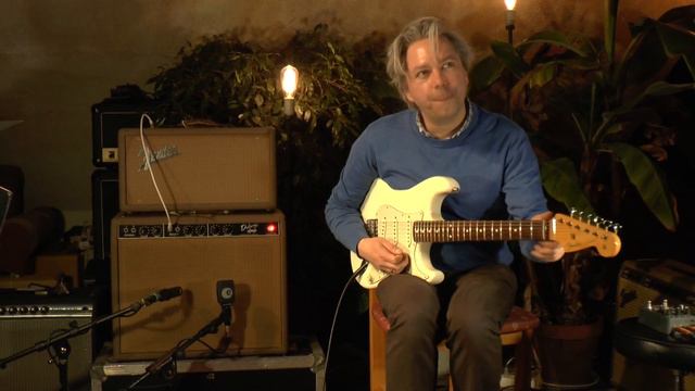 Fender Stratocaster 62 w. Deluxe amp and reverb tank from 1962 presented by Vintage Guitar Oldenbur смотреть онлайн