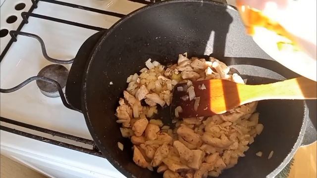 Рецепт солянки.Солянка с курицей.