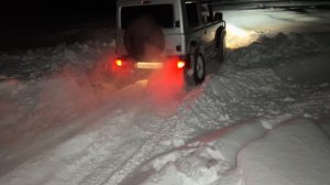 Переобули Suzuki Jimny с зимней резины на грязевую и результатом очень довольны!