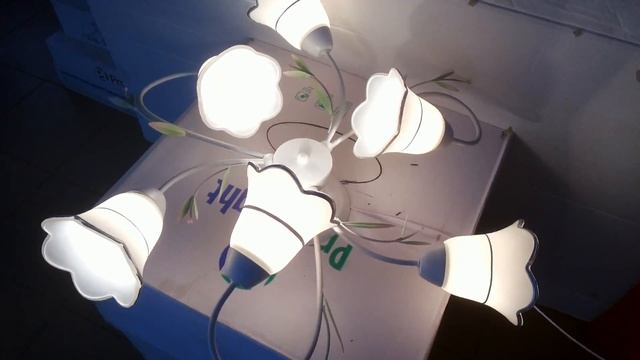 БЕЛАЯ ПОТОЛОЧНАЯ ЛЮСТРА 6 ЛАМП 6 ПЛАФОНОВ!!! смотреть онлайн