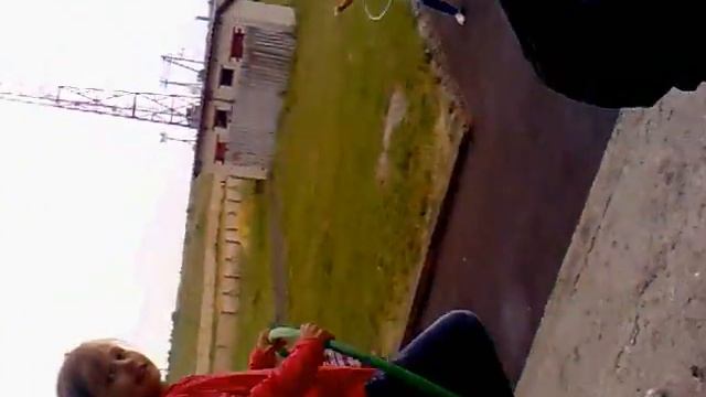 девочка с обручем смотреть онлайн