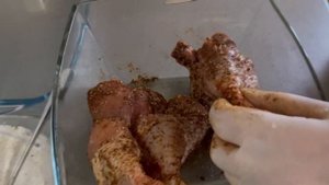 Куриные ножки в панировке.