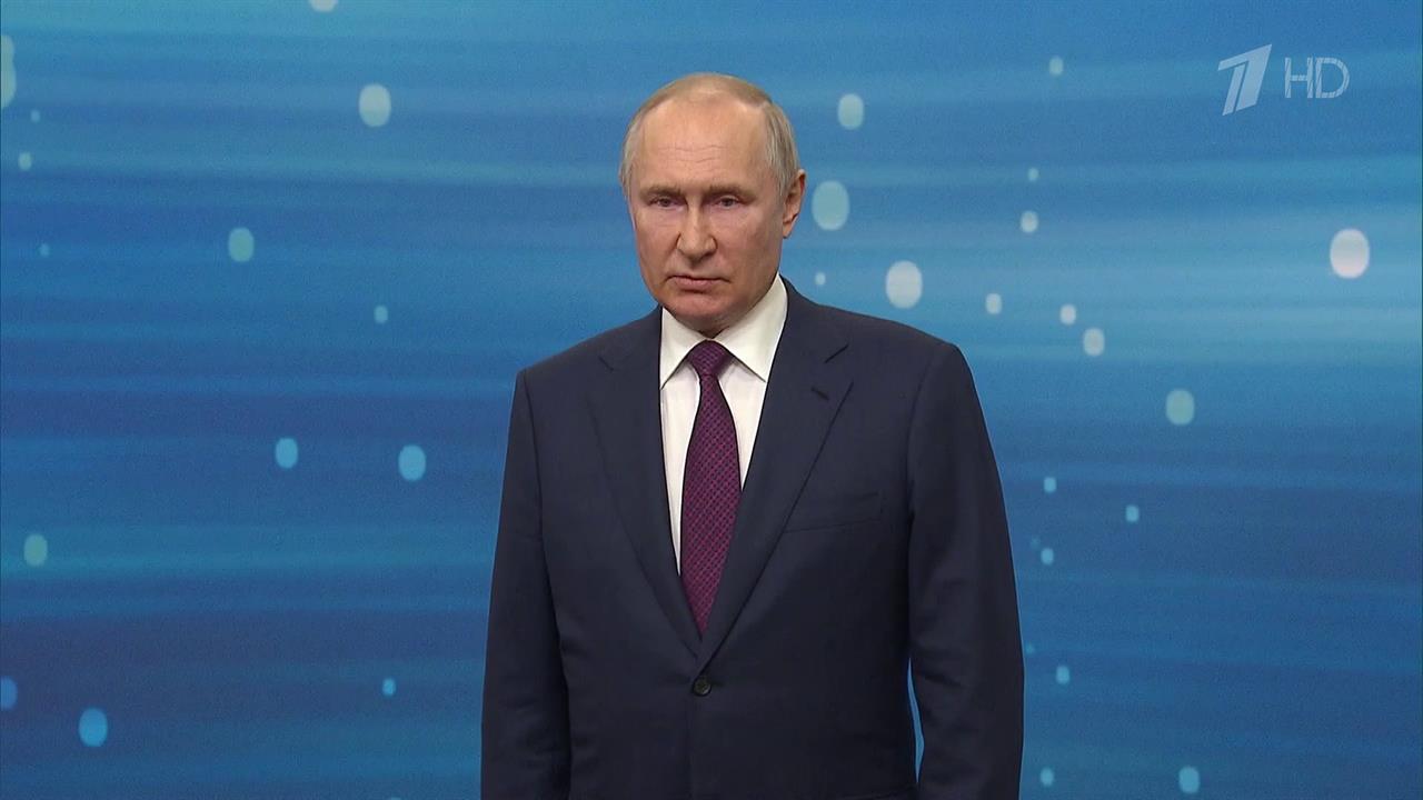 Владимир Путин высоко оценил героизм бойцов и эффективность российского оружия
