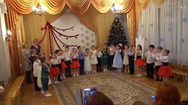 "У леса на опушке..." Новый год-2016 )) смотреть онлайн