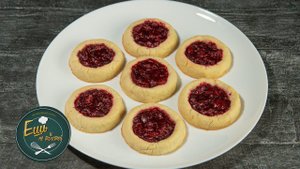 ПЕСОЧНОЕ БЕЗГЛЮТЕНОВОЕ ПЕЧЕНЬЕ НА РИСОВОЙ МУКЕ с ВИШНЁВЫМ КОНФИТЮРОМ!