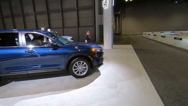 New York auto show 2023 смотреть онлайн