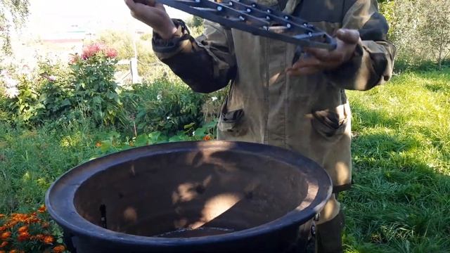 Мангал из автомобильного диска своими руками смотреть онлайн