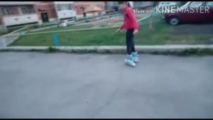 Как научиться кататься на роликах?! Как тормозить?! Школа роликов
