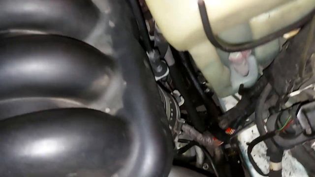 Как найти подсос воздуха? Мерседес 2.8 смотреть онлайн