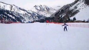 горные лыжи - слалом гигант в 7 лет