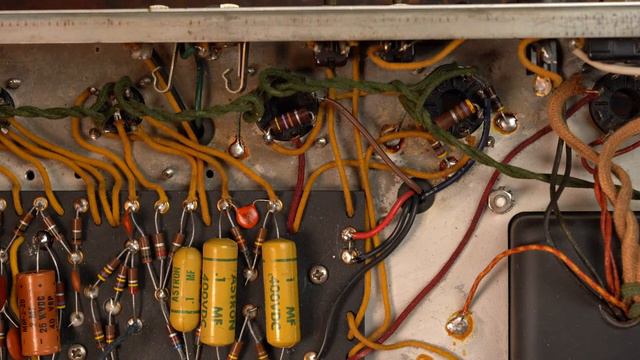 Yeatzee Guitar Birthday LIVE Stream ROUND TWO! смотреть онлайн