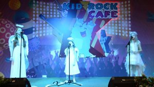 Мама Мия ABBA кавер Хор ангелов в KIDZROCK Cafe 30.12.2018