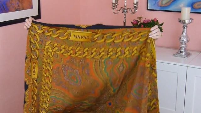 Шелковые платки-произведения искусства. Обзор моей коллекции шелковых платков и шарфиков.