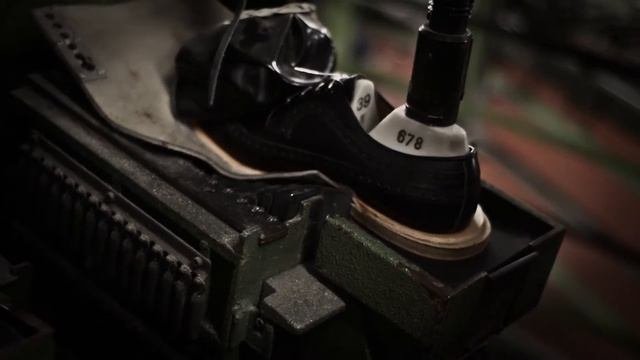 Как делают обувь ручной работы