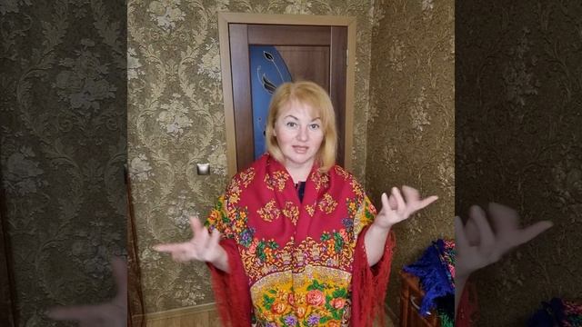 Платочное попурри #павловопосадкий#платок#шаль#платки#примерки#коллекция#старинки#новинки смотреть онлайн