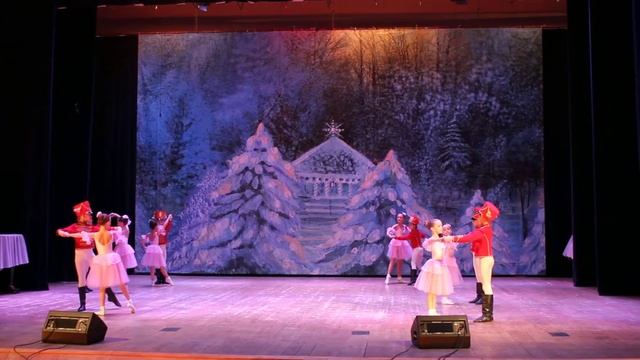 Концерт в ДШИ им.Балакирева, декабрь 2013г. Г. Свиридов "Гусары" смотреть онлайн