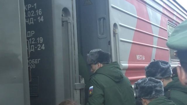 Отправка новобранцев в Махачкале в войска ВС РФ. Осенний призыв 2021. Призывники  Дагестан