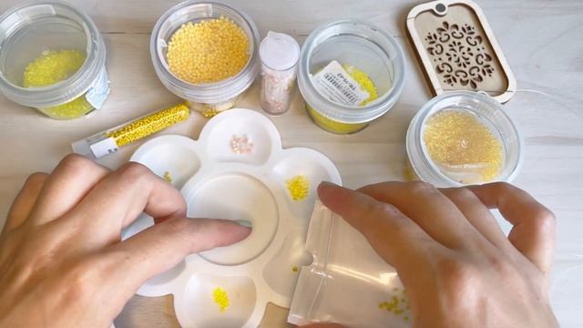 Брошь ИРИС из бисера МАСТЕР КЛАСС Брошь ЦВЕТОК Ирис из кристаллов, стразовой цепочки  своими руками