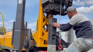 Железобетонные сваи под фундамент частного дома. Установка за 1 день! Обзор монтажа свай