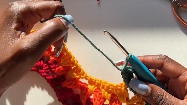 Easy Fast Crochet Granny Ripple / Chevron Skirt #crochet #crochetskirts #howtocrochet