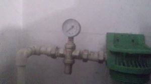 у меня лопнула колба магистрального фильтра очистки воды