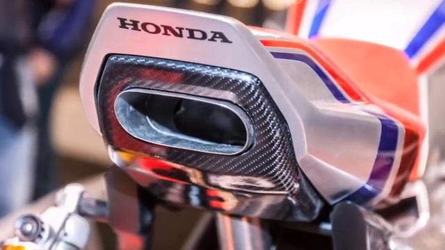 Honda CB1100 TR Concept - VideoStudio