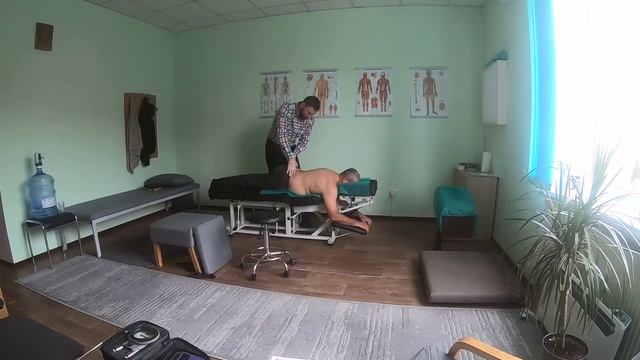 Гострий біль у попереку більше 10 років - Alex Kolesnikov, хіропрактик смотреть онлайн