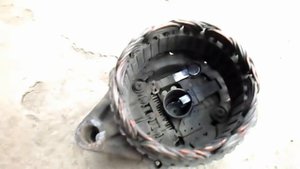 HONDA Civic Хонда цывик 1993 год нет зарядки пропала зарядка причины и ремонт генератора.