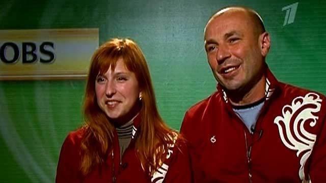 Яна Хохлова и Александр Жулин. Тренировка. Фрагмент выпуска от 21.01.2012