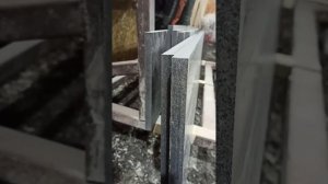 Пилим слэб гранита на подоконники