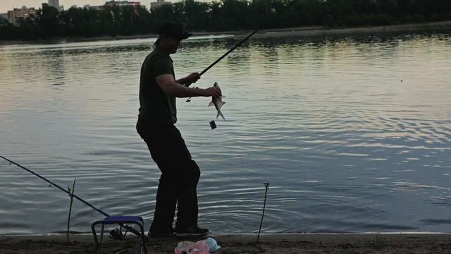 Попал под катаклизмы. Рыбалка перед бурей в Новосибирске