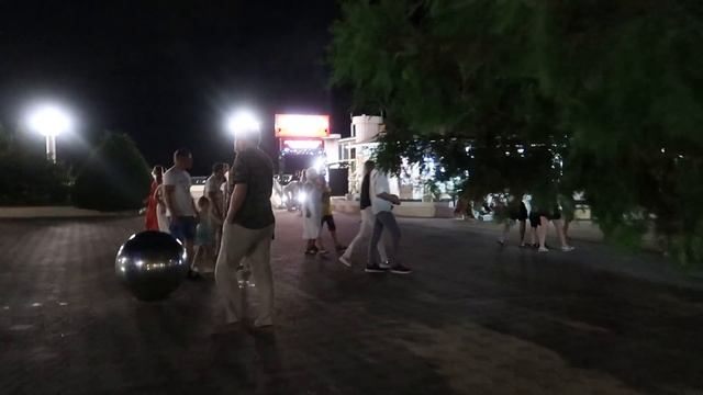 #ВЛОГ  Прогулка с друзьями. ЖК "Времена года". Вечерняя прогулка по Анапе. Высокий берег