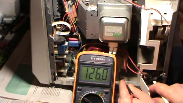 Ремонт микроволновой печи Panasonic(не греет продукты) смотреть онлайн