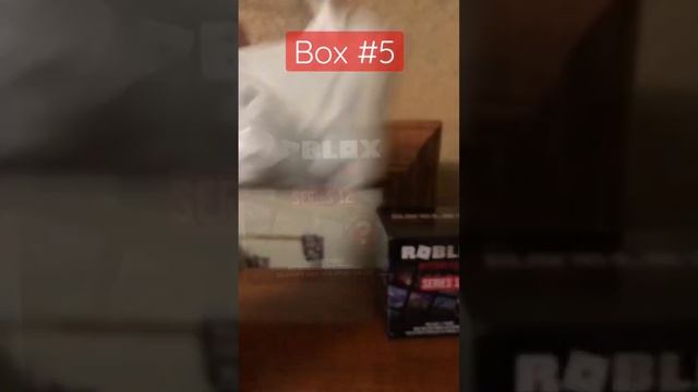 Roblox Action Series 12 Mystery Figure Unboxing (Part 1)