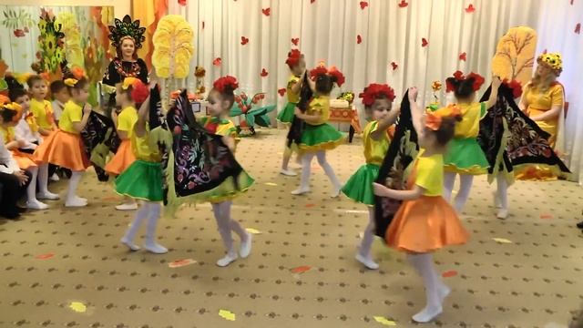 Танец "Красные ягодки" ( муз.Людмилы Горцуевой)