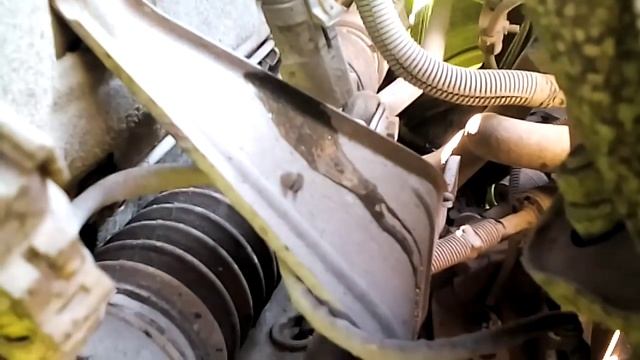 Источник запаха паленой резины Лада Гранта смотреть онлайн