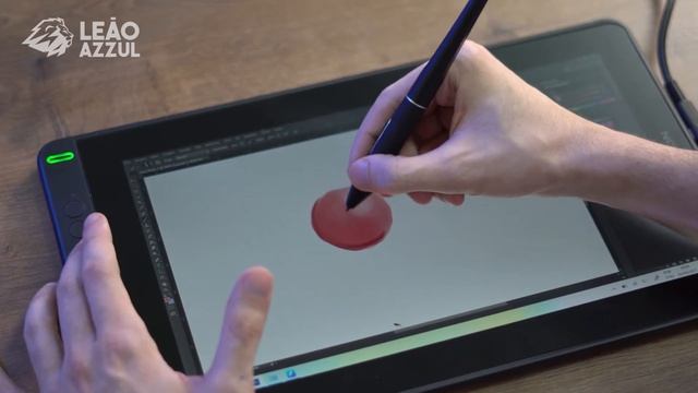 Fizemos um Review e testamos a Mesa digitalizadora Huion Kamvas 13 - Confira смотреть онлайн