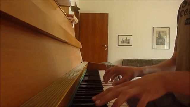 Gaudeamus igitur auf dem Klavier/on the piano смотреть онлайн