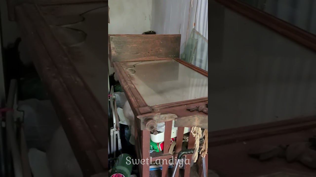 Разбирала старый дом на даче. 3 тонны металлолома вывезла в итоге! #винтаж  #распаковка #сокровище
