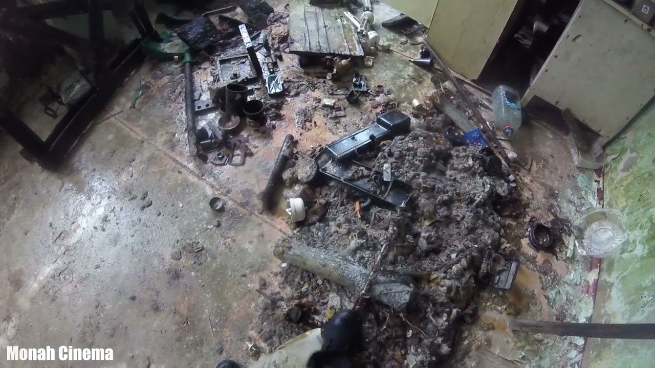 2 из 7 Заброшенный завод. Ртутные градусники. Склад сыпучих материалов, Странные не понятные приборы смотреть онлайн