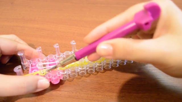 Браслет из резинок "Чешуя дракона". Широкий браслет Rainbow Loom. Wide bracelet Rainbow Loom. смотреть онлайн
