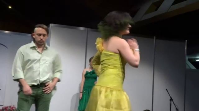 Фестиваль причёсок - фрагменты выступлений смотреть онлайн